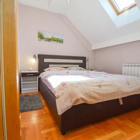 Oaza 兹拉蒂博尔